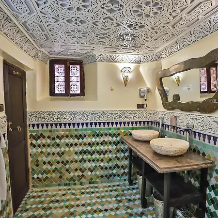 Riad Farouzi Fez Exterior photo