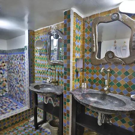 Riad Farouzi Fez Exterior photo