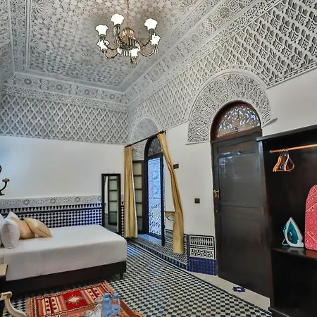 Riad Farouzi Fez Exterior photo